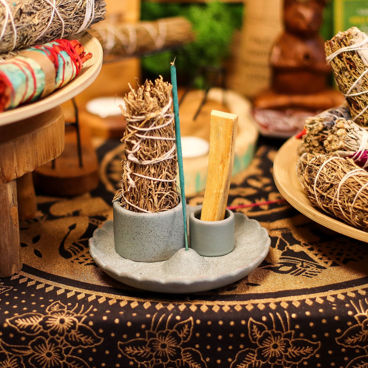 Palo Santo & Smudge Holder, Lotus Flower, Blue — view 9 of 12